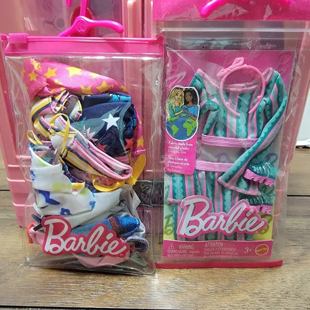 Barbie Wardrobe Closet, Accessories and Clothes